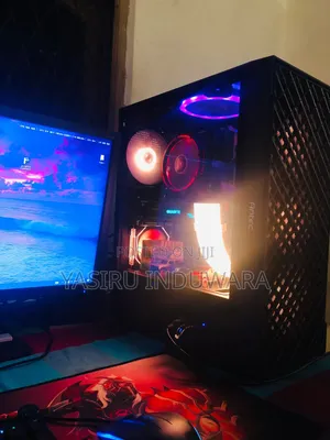 Desktop Computer Asus 24GB Intel Core i5 HDD+SSD 750GB