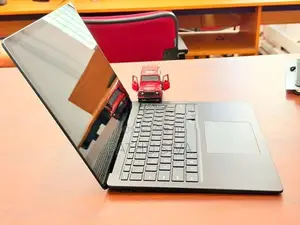 Microsoft surface Laptop 5