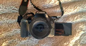 Canon 800D Camera with 50mm Lens