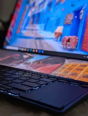 ​Asus Zenbook Pro Duo OLED