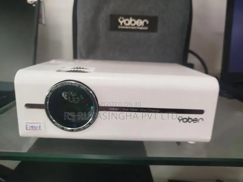 Yaber Projector