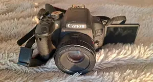 Canon 800D Camera with 50mm Lens