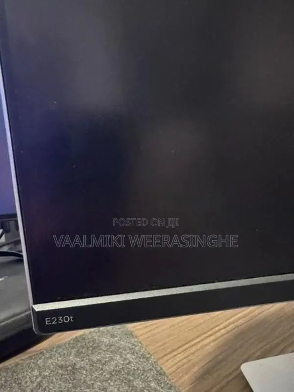 HP EliteDisplay E230t 23” IPS Touch Monitor