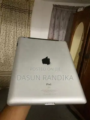 Apple iPad (Used)