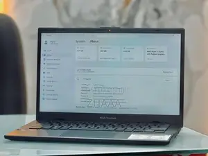 Asus Vivobook Ryzen 5 7520u 8|512 DDR5