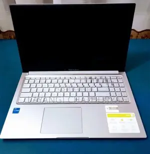 ASUS VivoBook 15 i3 12th Gen