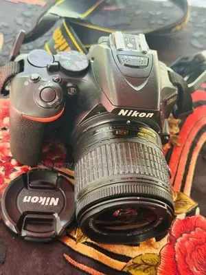 Nikon D5600 DSLR Camera