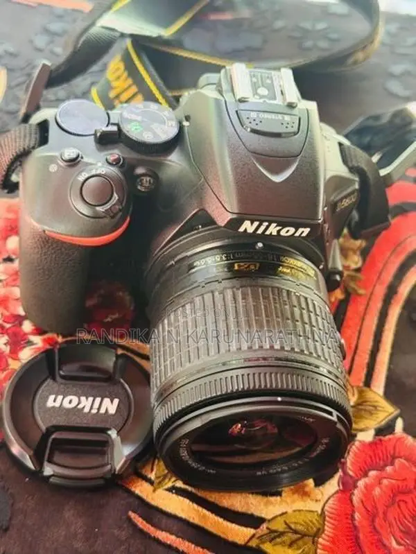 Nikon D5600 DSLR Camera