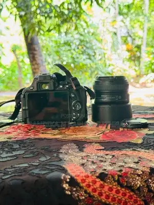 Nikon D5600 DSLR Camera