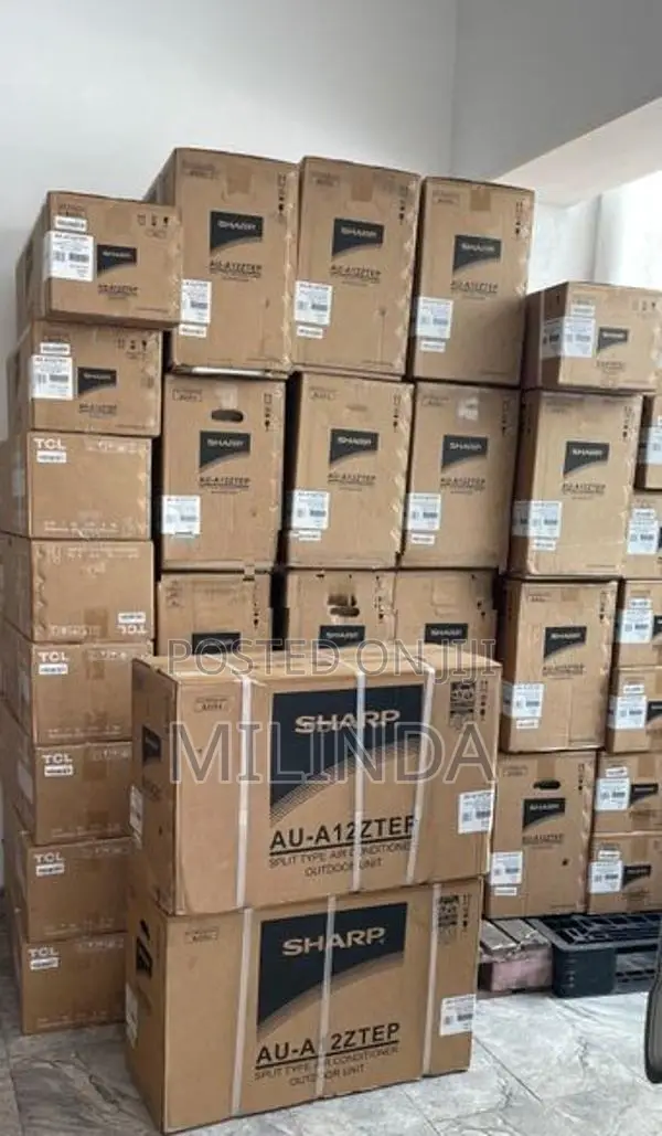 Midea 12000BTU Air Conditioner