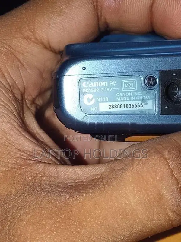 Canon PowerShot A800 Digital Camera 10MP Optical Zoom
