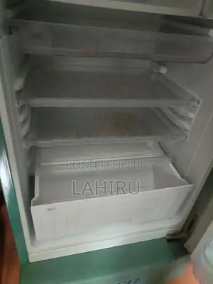 Sisil Refrigerator