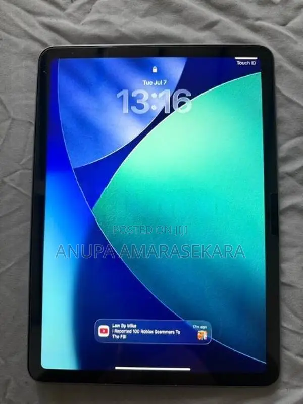 Apple iPad Air M4 128GB