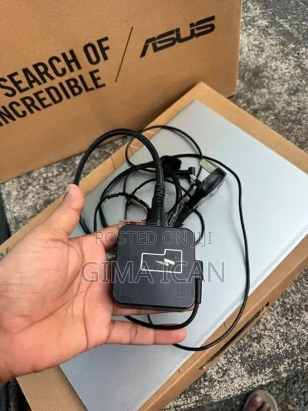 ASUS VivoBook 15 K513