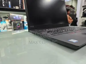 Lenovo ThinkPad T590 Core i5 8th Gen 8GB DDR4 RAM 256GB NVME 15.6" use