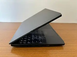 Lenovo Gaming - i5 11th Gen (16GB/512GB) 15.6