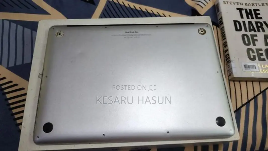 MacBook Pro 2013 15-inch for Parts (New Battery with Charger)