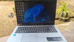 I 3 11th GEN Laptop