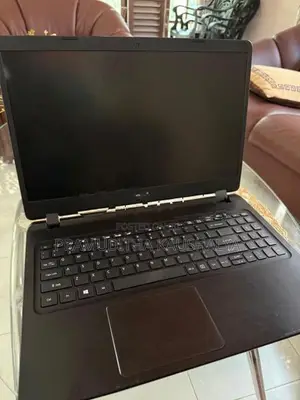 Acer Aspire A515-53G i7 8GB RAM