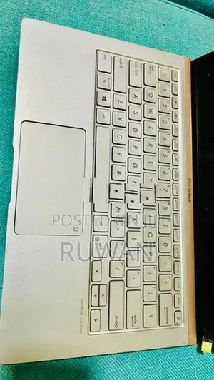 Asus i7 8 GEN Laptop