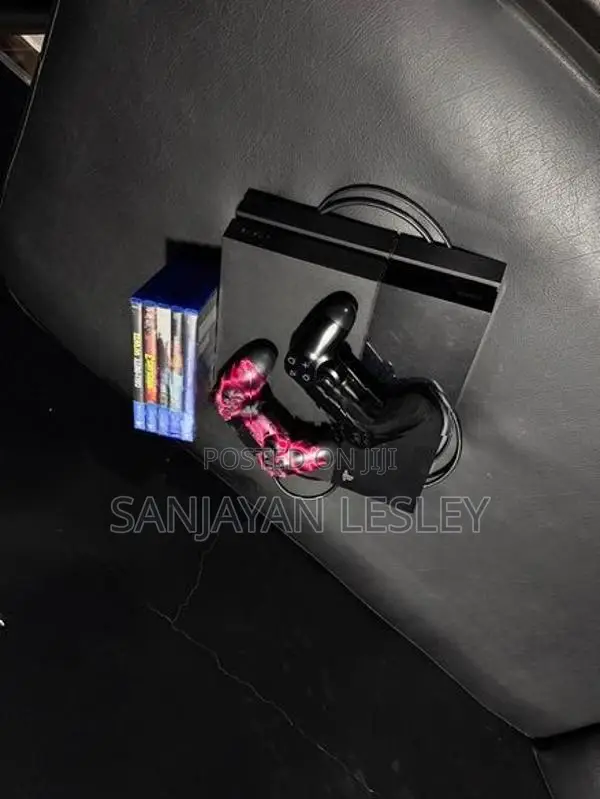 Sony PS 4 500GB Set