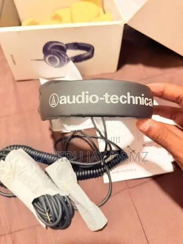 Audiotecnica Headpphones
