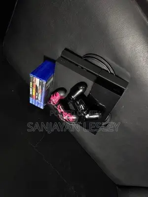 Sony PS 4 500GB Set