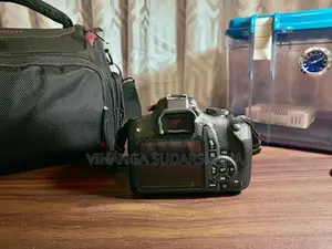 Canon EOS 1500D DSLR Camera With 18-55mm Lens Kit