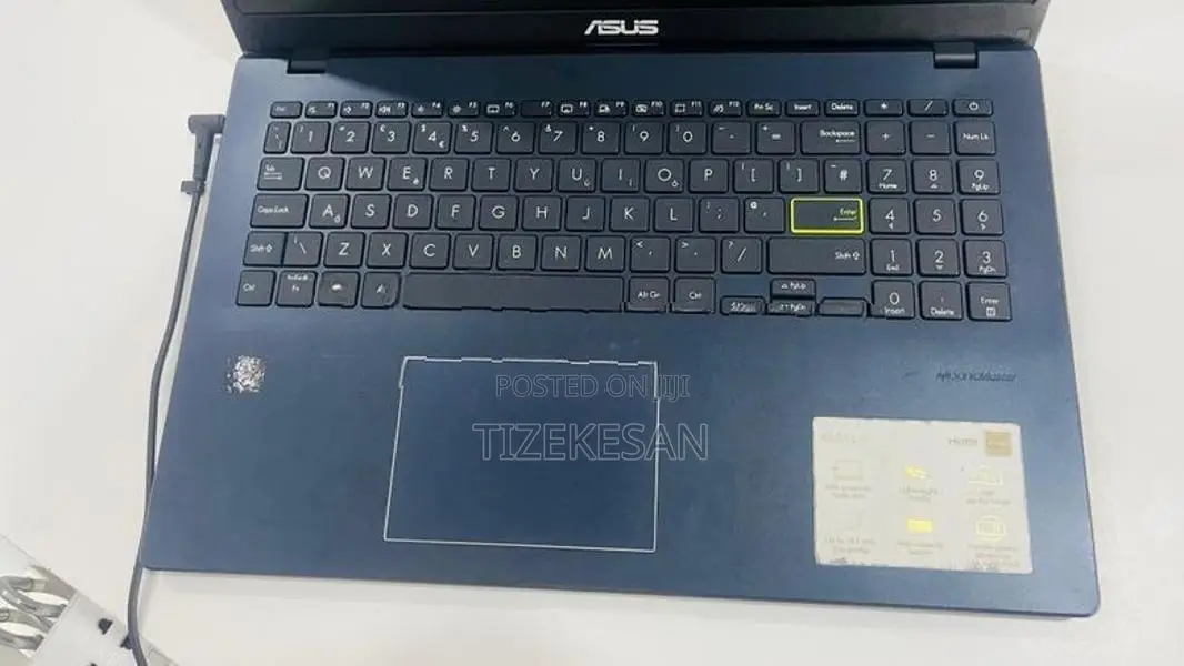 Asus VivoBook E510MA | Intel Pentium Silver N5030 4GB Ram 128GB
