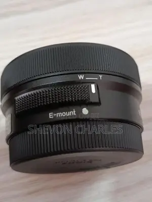 Sony E PZ 16-50mm F3.5-5.6 OSS