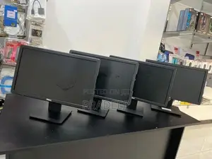 DELL 19” WIDE LED MONITORS HOME OFFICE STUDY USE