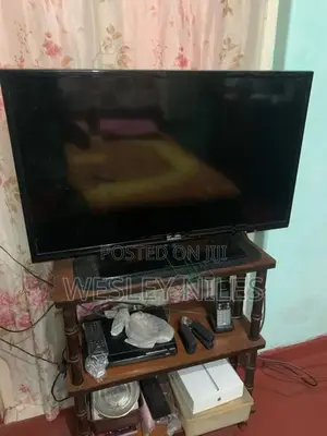 Samsung 32 Inches TV