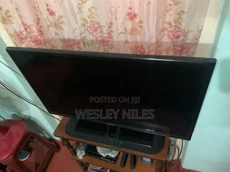 Samsung 32 Inches TV