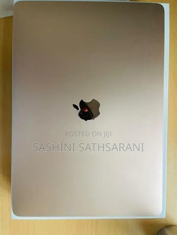 Apple Mac Book