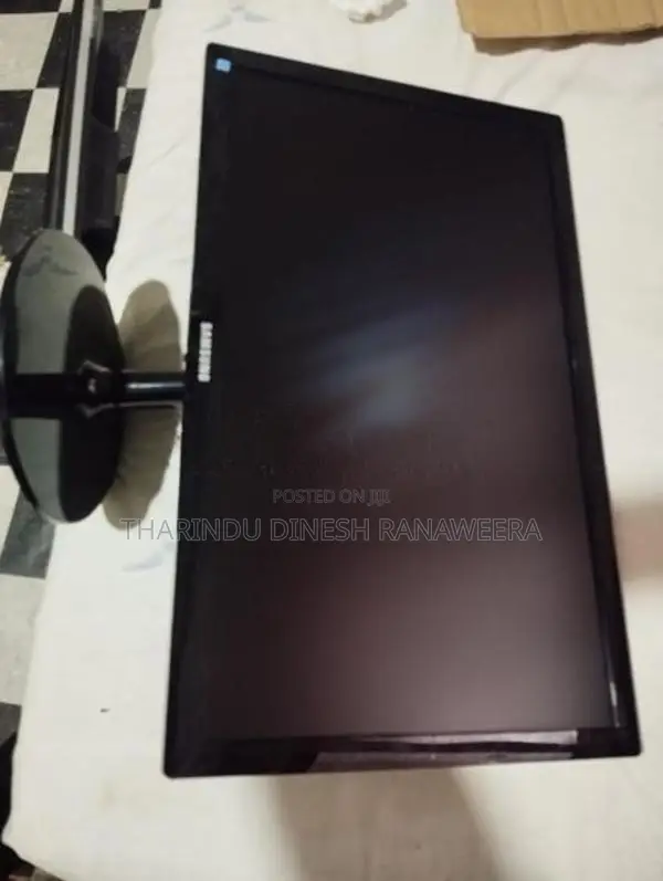24" Widescreen Monitor