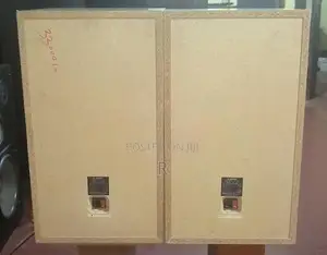 Hitachi 10 Inch Speakers