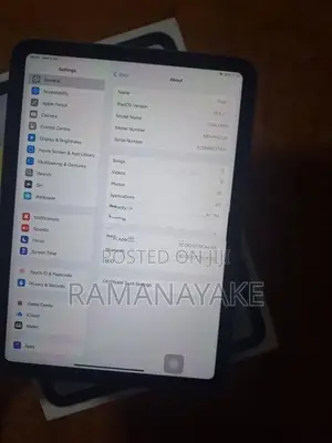 Apple iPad A16 (Used)