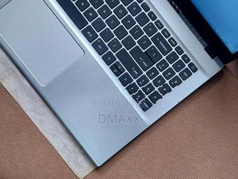 Acer Aspire 3 A316 i5 12th Gen