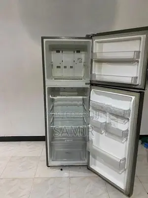 LG 282 Refrigerator