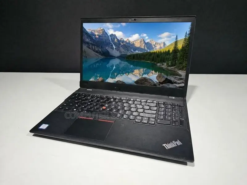 Lenovo ThinkPad T580 Core i5 8th Gen 8GB DDR4 RAM 256GB NVMe 15.6"