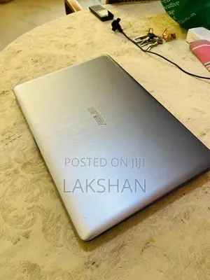 Asus x540u i3 8Gen laptop