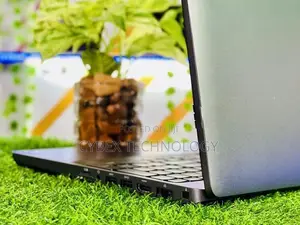 DELL Latitude 5500|15.6″ FHD|Intel i5 8th Gen|8GB RAM|256GB SSD