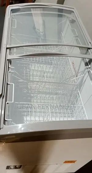 Innovex Display Freezer