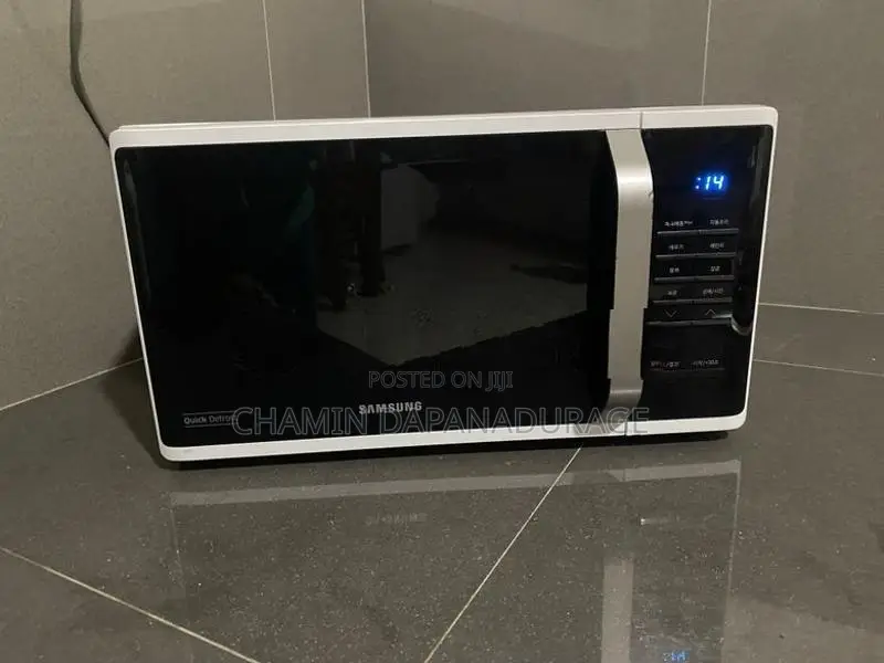 Samsung Microwave Oven-700 W