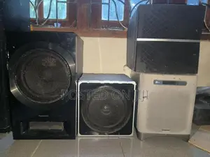 Subwoofers lot