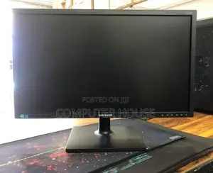 SAMSUNG 24” LED Monitor