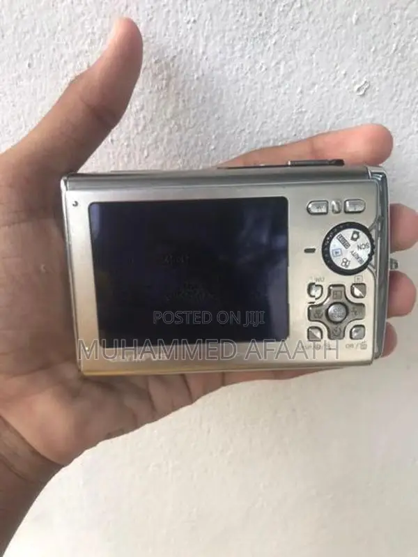 Olympus Tough 8000