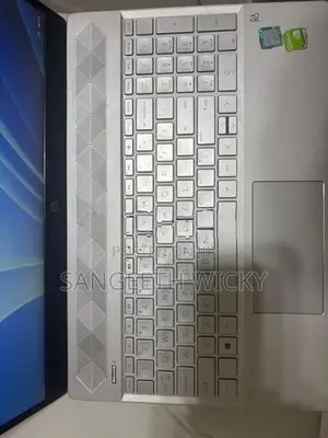 HP Pavilion Laptop i7 8th Gen 16GB