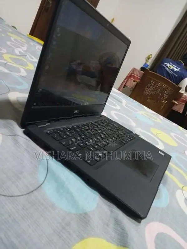 Dell Latitude 3400 Laptop