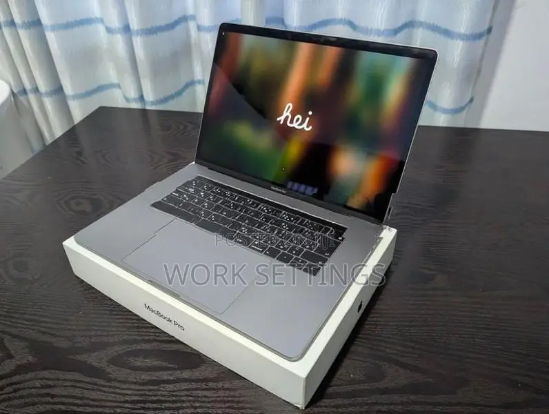 MacBook pro 2019 15 inch